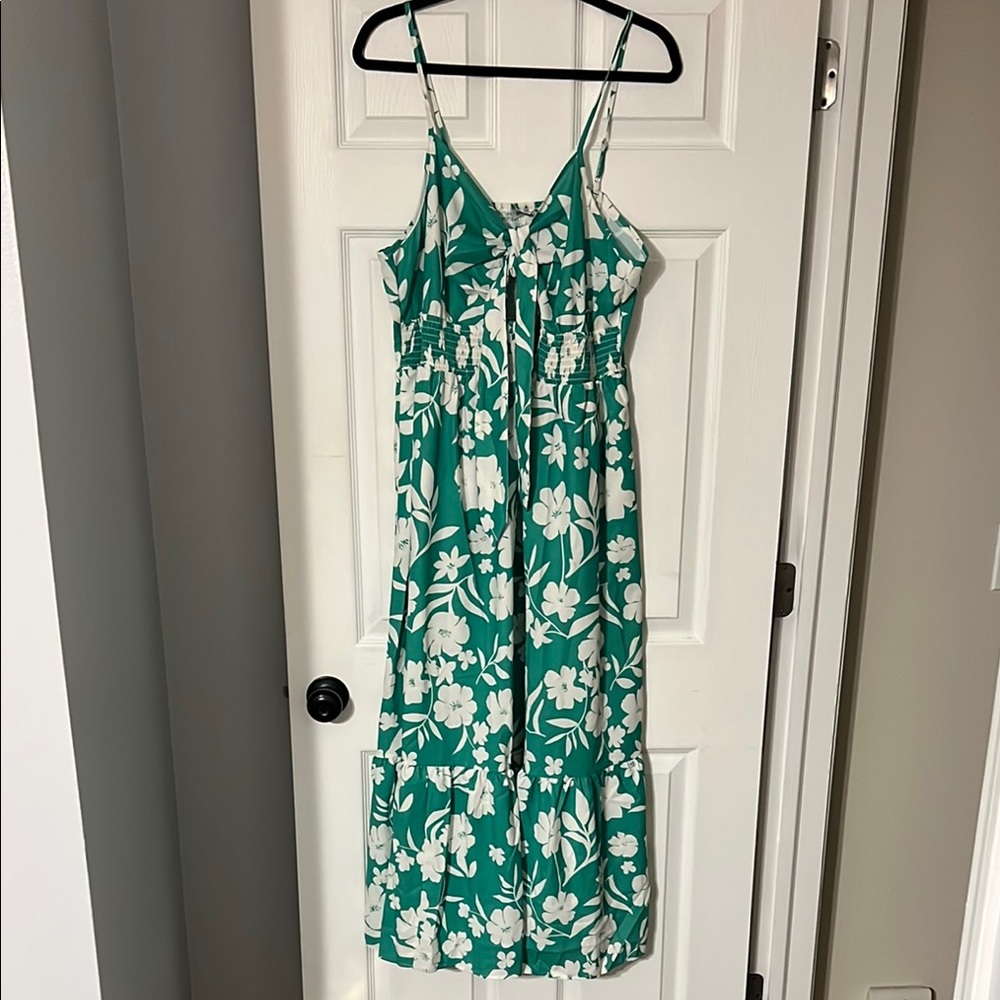 Grace Karin Green and White Floral Maxi Dress